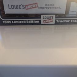 Lowe's Truck 1995 Limited Edition 