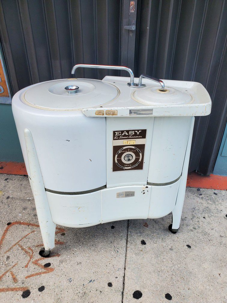 Vintage 1930s HUPP EASY Spindrier Washing Machine