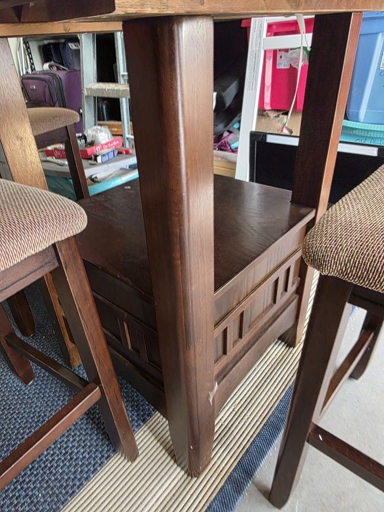 Dining Room Table