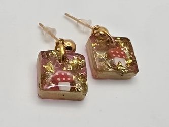 Mushroom Resin Earrings 