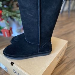 Bearpaw Winter Women Boots Size 10 
