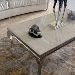 Coffee Table And Entry Way Table 