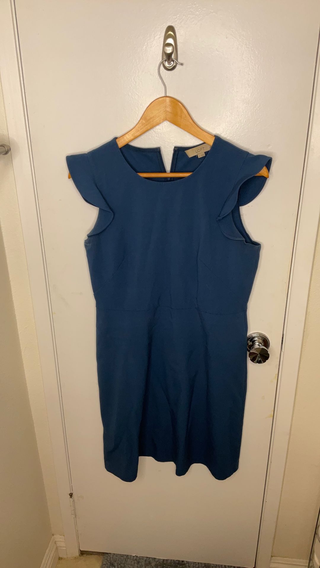 Blue Women’s Business Casual Dress From LOFT - Size 8P