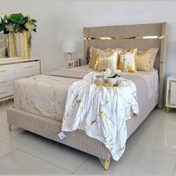 Bedroom set for sale!!! Ask for price !!! Preguntar Precio