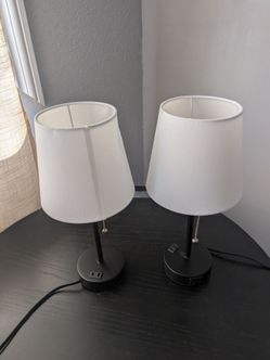 2 Lamps