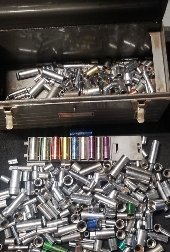 Alot Of Tools
