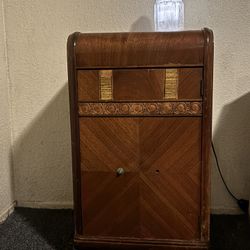1930’s Art Deco Night Stand