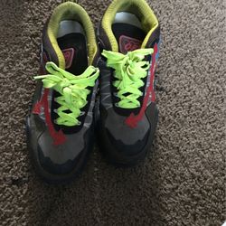Off Whites Size 9.5 Worn 6 times so ill plug