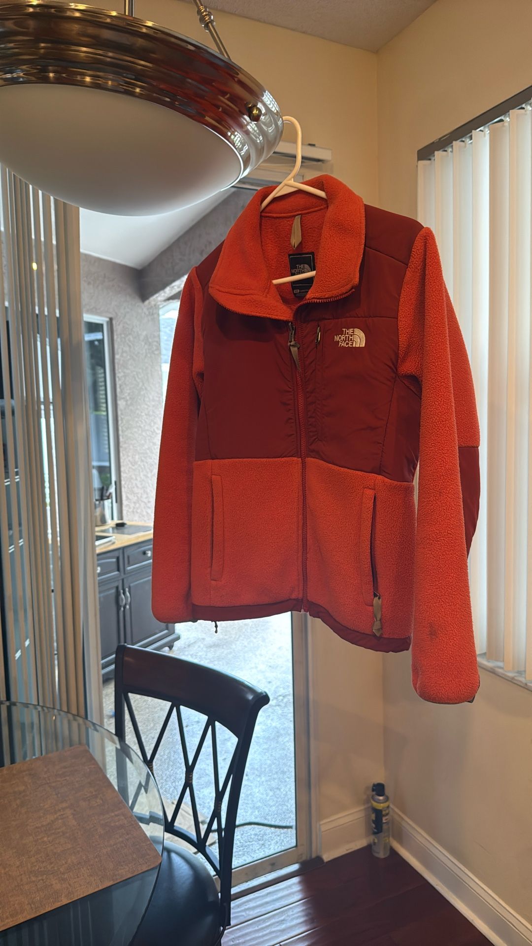 North Face Size S.