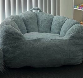 Kids couch brand new