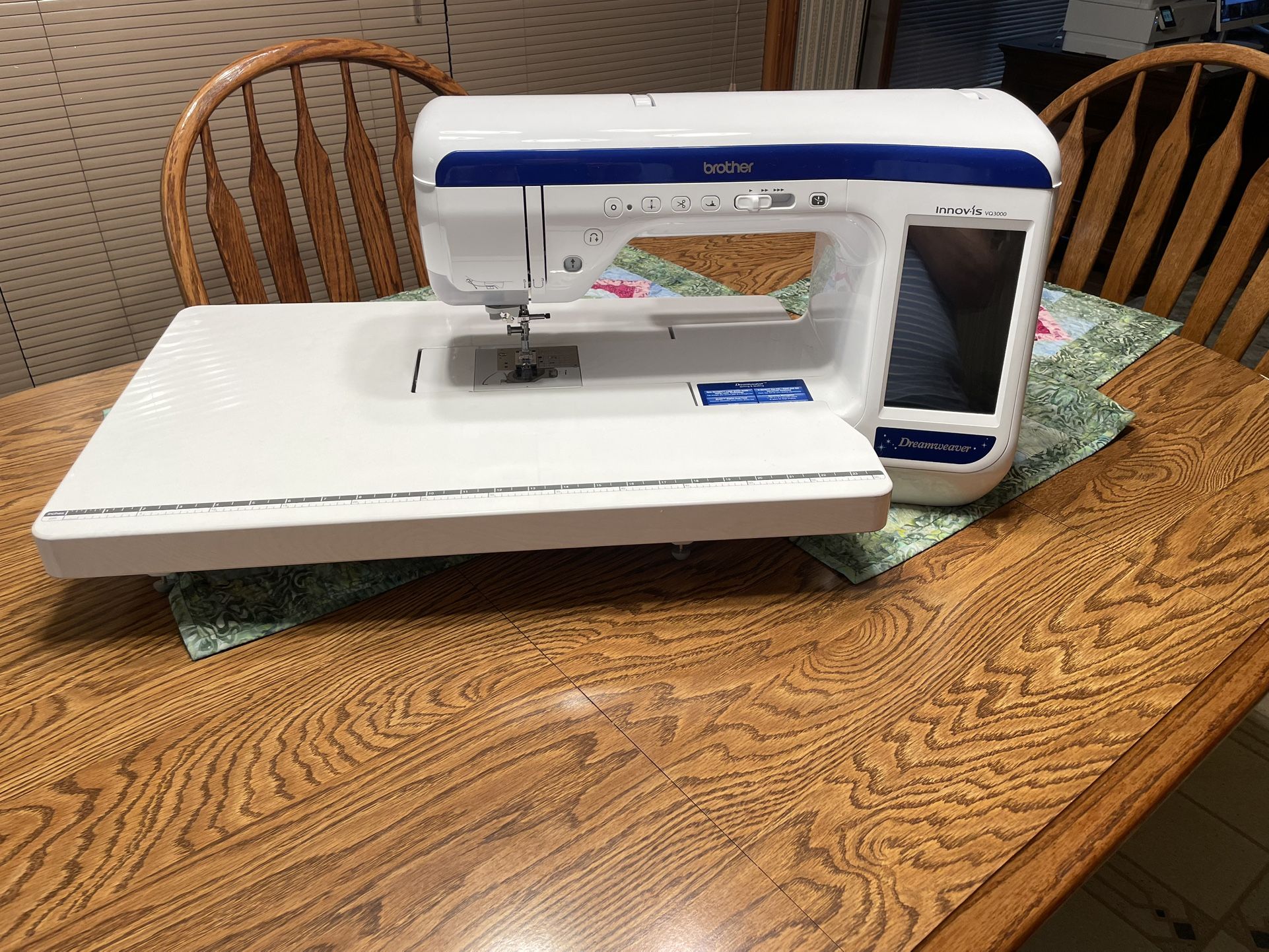 Brother Inno-vis’ Dreamworks VQ3000 Sewing Machine 