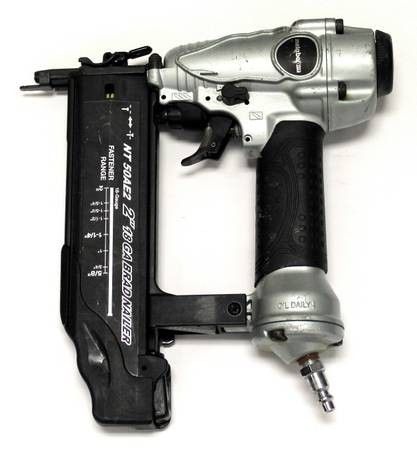 Hitachi NT50AE2(S) 2” Brad Nailer