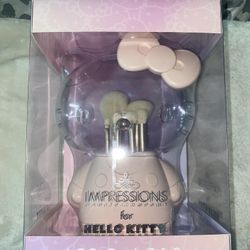 Hello Kitty Brush Set