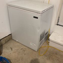 Magic Chef Freezer 