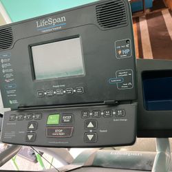 Treadmill 