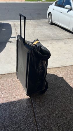 Extra large Bauer hockey rolling bag