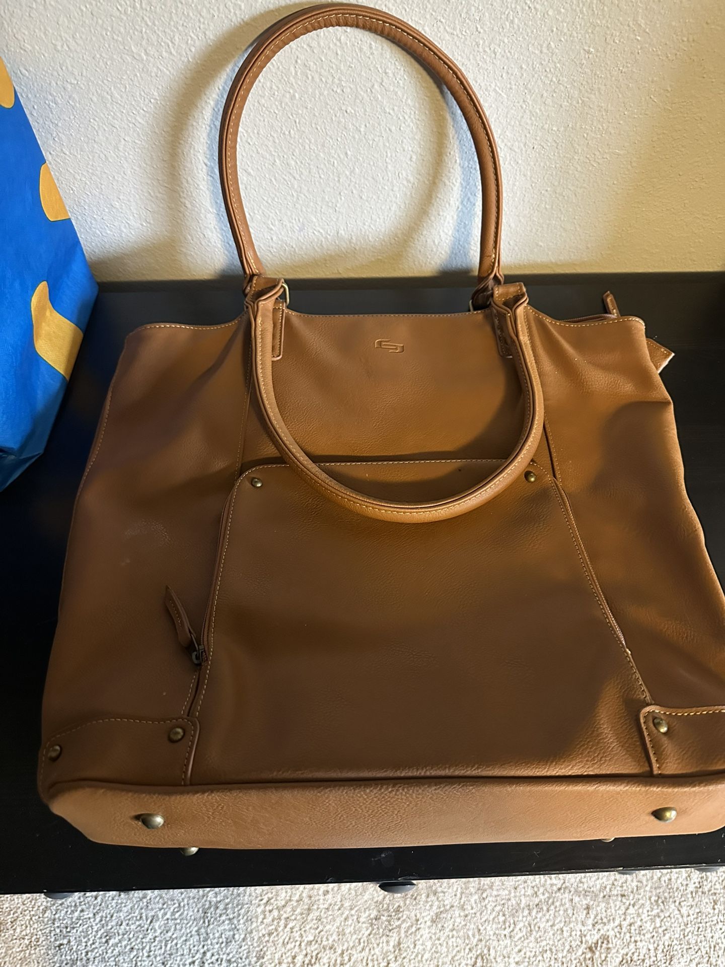 CJ Solo Laptop Bag