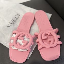 Women Pink Gucci Rubber Sandals Size 37 