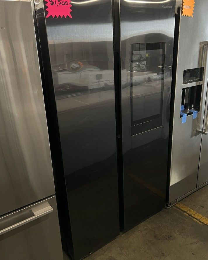 Samsung Black Family Hub Side By Side Refrigerator