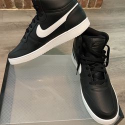 Nike Ebernon Mid Black/White (Brand New) - Size 10.5