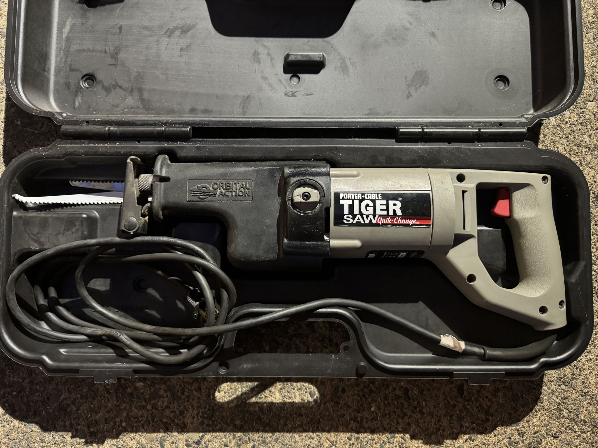 Porter Cable Tiger Saw Sawzall