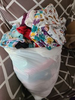 CLEANING OUT GRILS CLOTHING FOR SALE