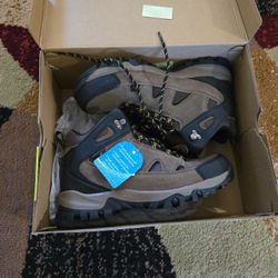 EddieBauer Hiking Boot
