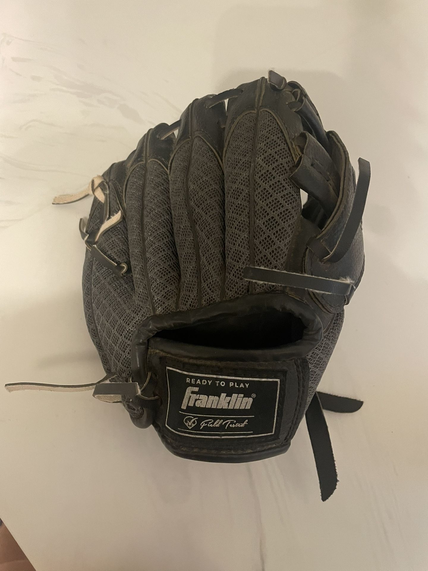 Franklin Baseball Glove