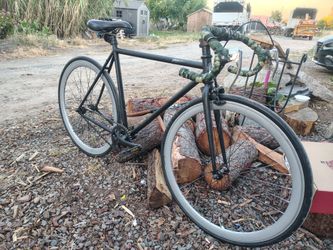 Pure fixie road bike 700c