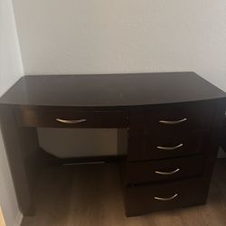 Free Desk