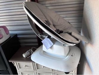Baby swing 4moms mamaroo
