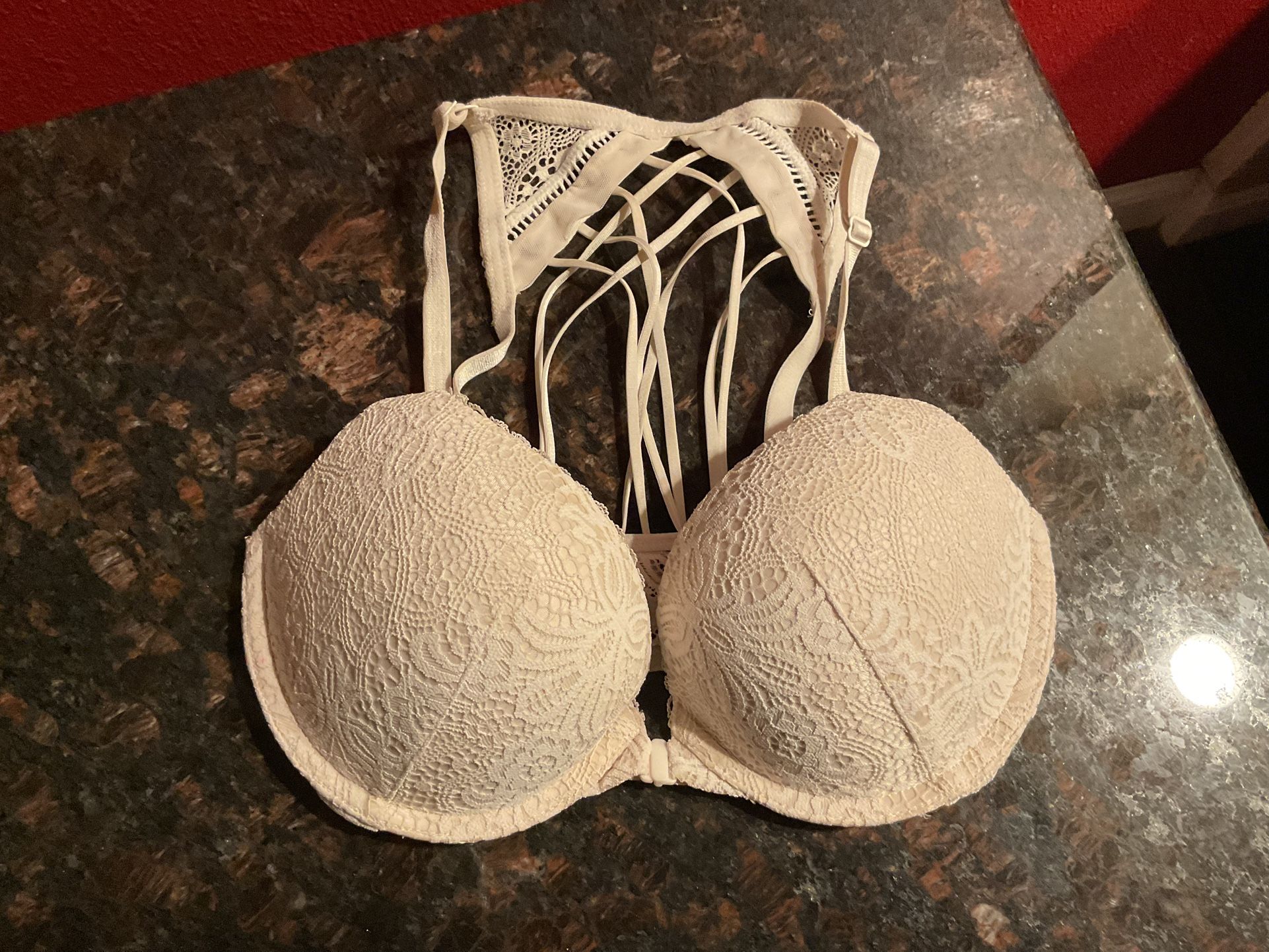 VICTORIA’S SECRET= VERY SEXY & DREAM ANGEL Push-Up Bra
