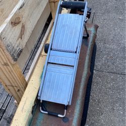 MANDOLIN SLICER 