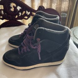 PreOwned Nike Dunk Sky Hi High Women's 7 Black Suede Sneakers Wedge Shoes