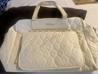 Bella Russo Tan Quilted 17.7" Weekender Duffle 810088 181115 Brand New: With Hand Hustles  7-8"h