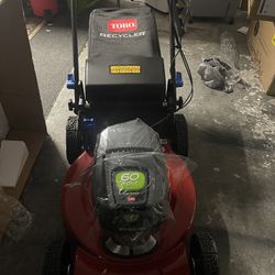 TORO 60 V Max  Lithium-Ion Battery Power Withow Compromise