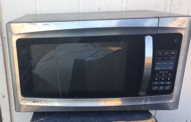 Magic Chef a microwave