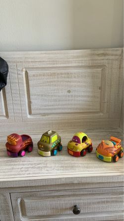 B. Toy PULL BACK TOY VEHICHLES