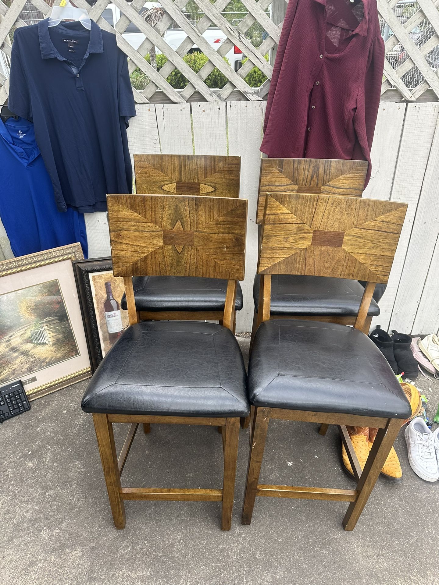 Set Of 4 Chairs
