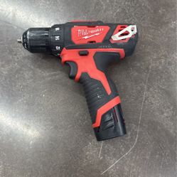 Milwaukee Hammer Drill 3/8” 2407-20 w/ Battery 