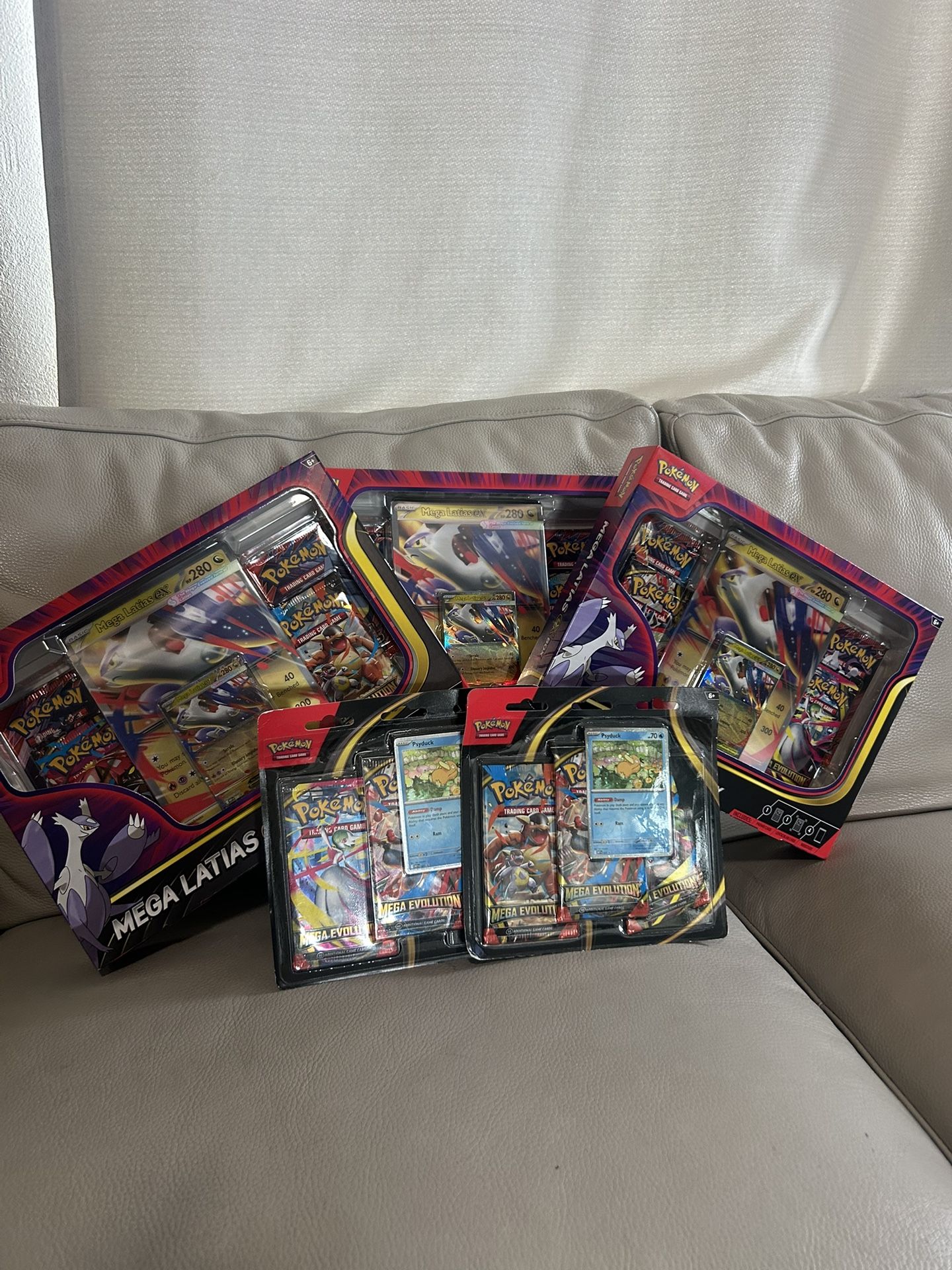 Mega Latias And Mega Blister Pack