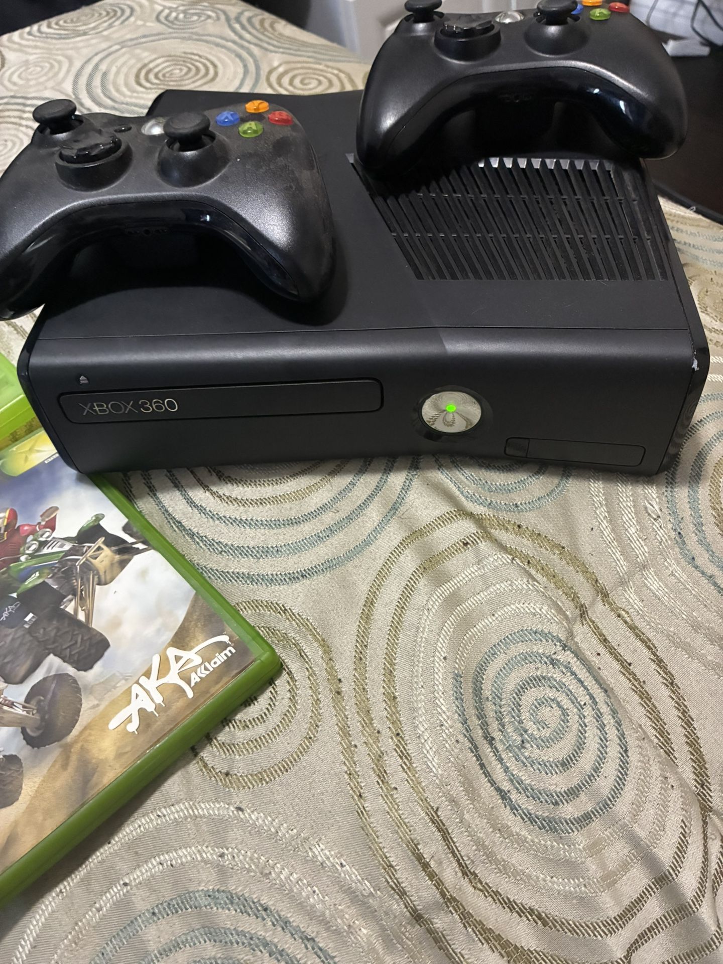 Xbox 360 S Console Works for Sale in Alta Loma, CA - OfferUp
