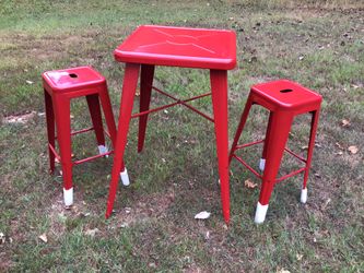 Bar Height Table & Stools