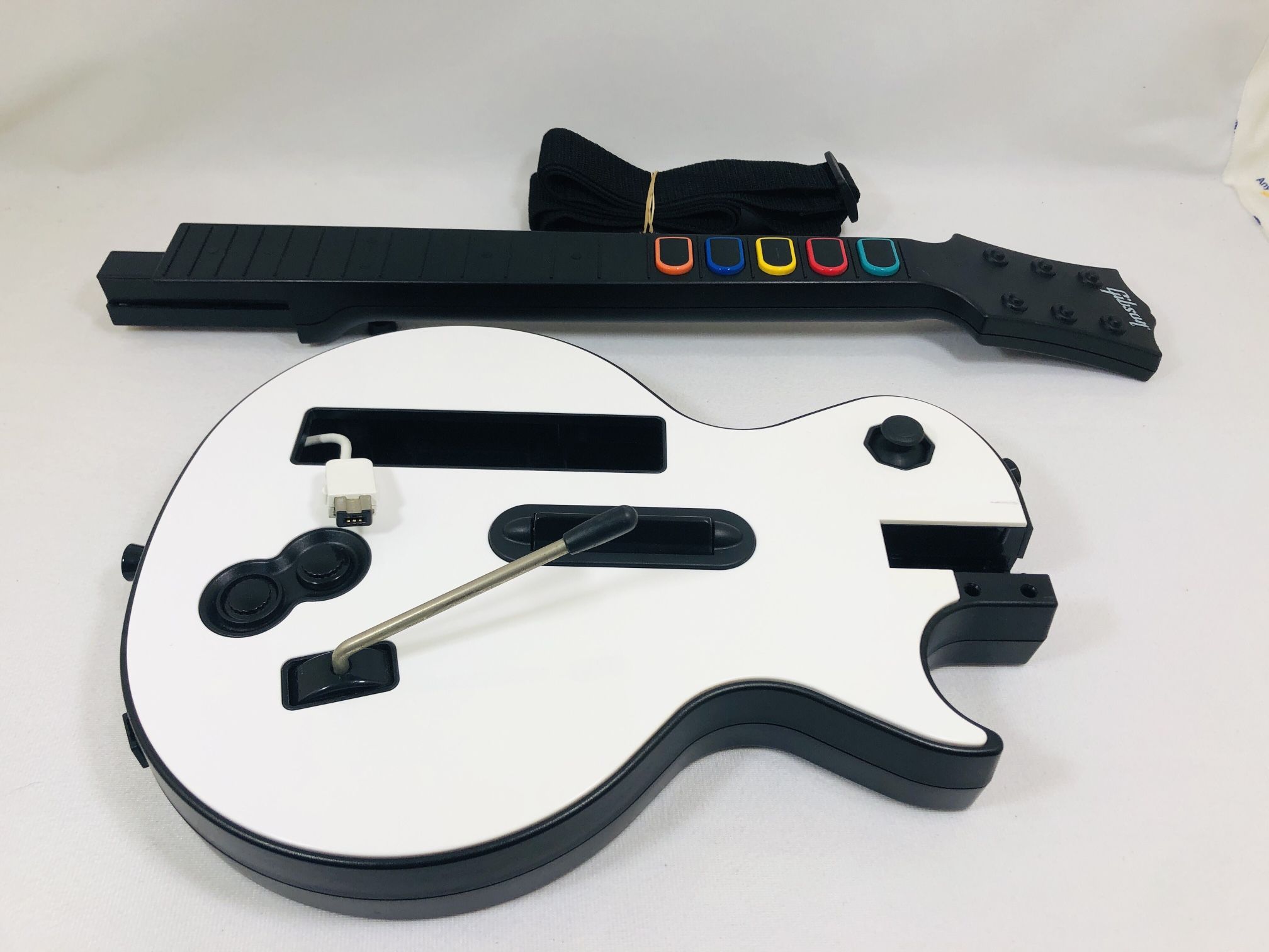 Nintendo Wii Guitar Hero Les Paul Red Octane 95125.805 Tested Working