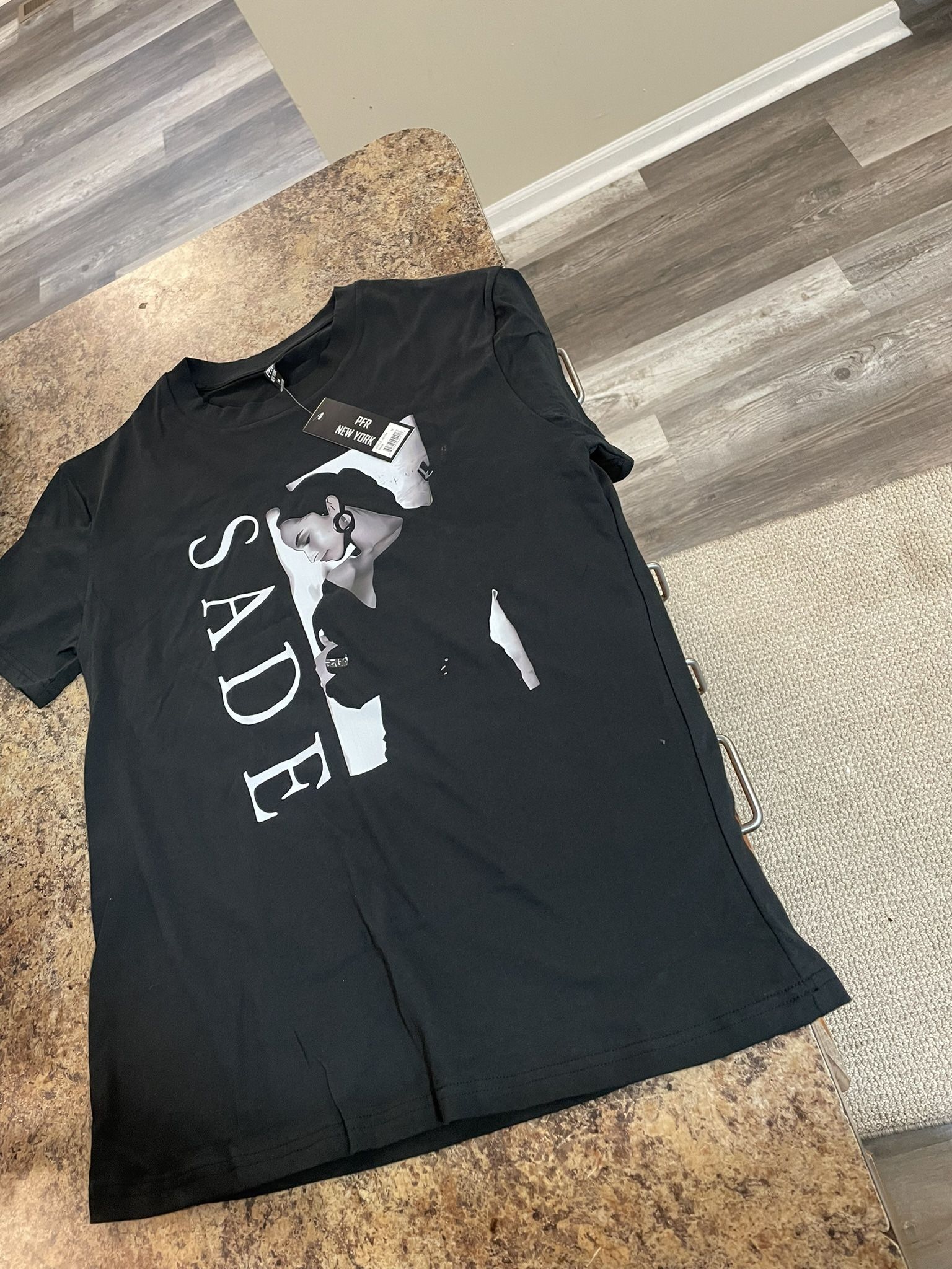 Sade T Shirt Unisex Medium