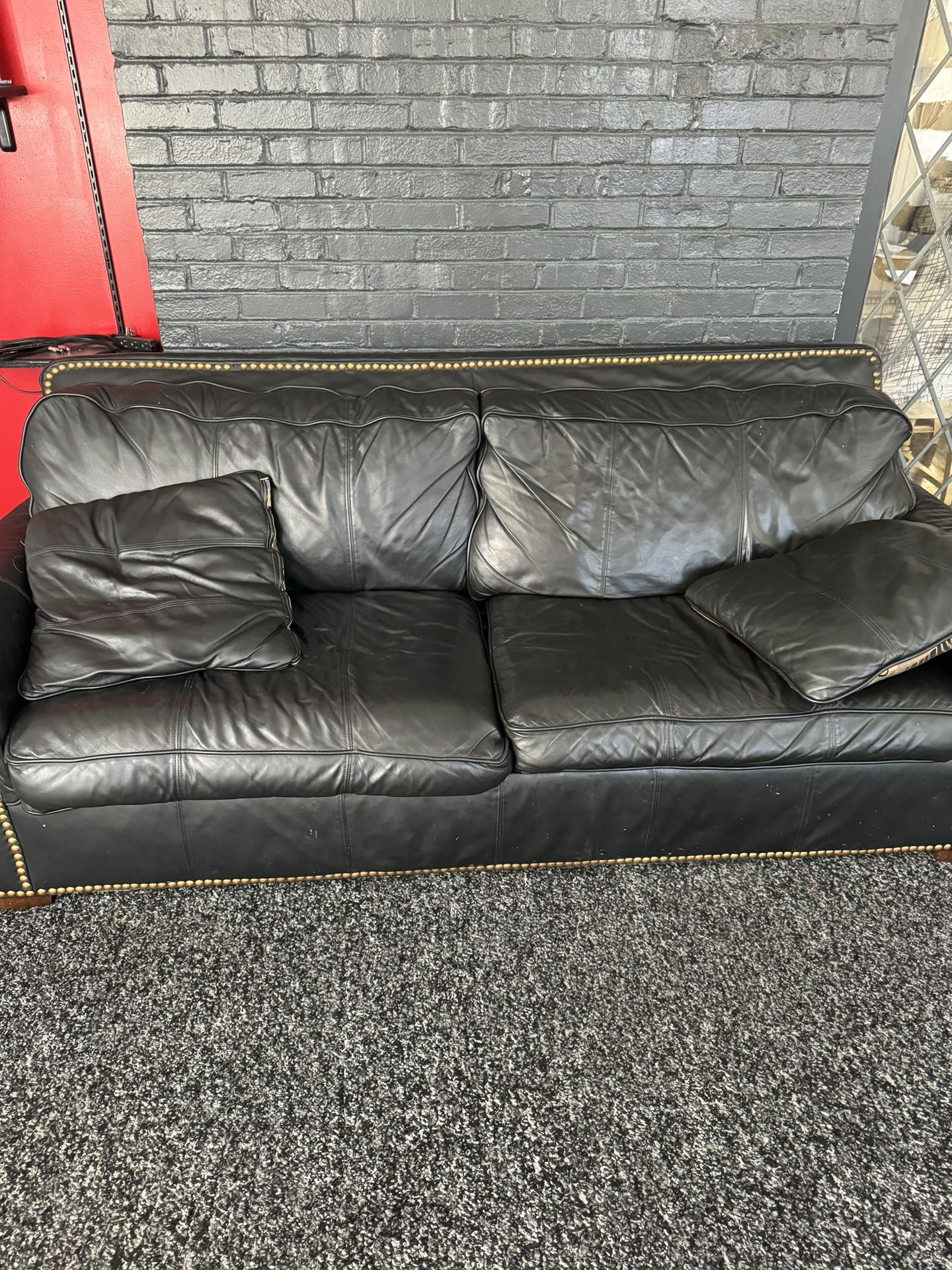 Sofa Queen Sized Sofa Bed-Black Leather (not Pleather)