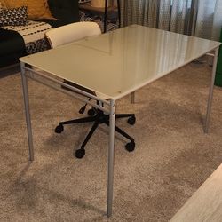 Table or Desk - Glass Top