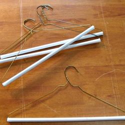 Box of 50 Pants Strut Hangers – Dry Cleaning / Laundry Hangers