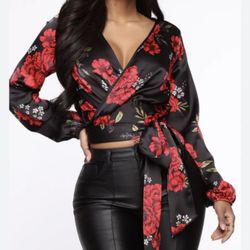 Fashion nova blouse size X-large used once