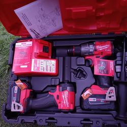 Milwaukee Combo Fuel M18 